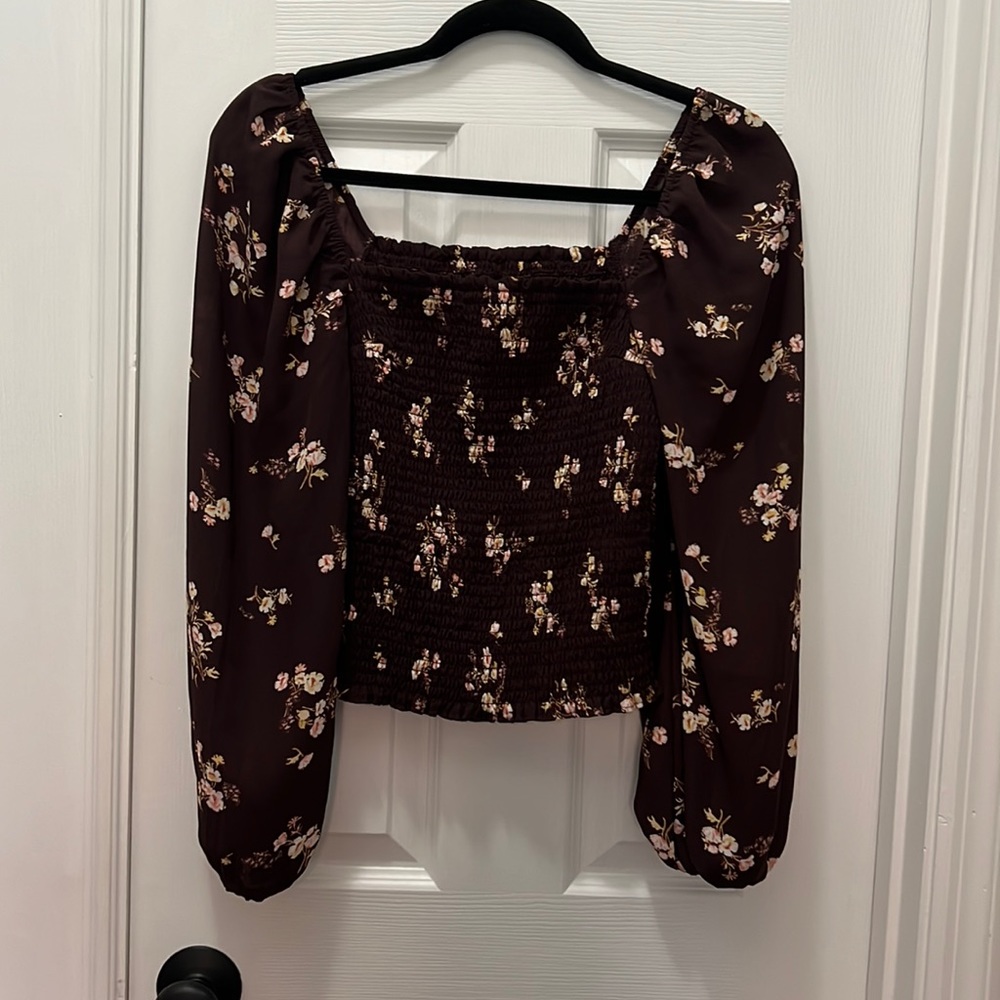 Abercrombie and Fitch burgundy floral long sleeve top: size small